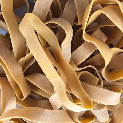 Existem muitos tipos de materiais de elástico, qual tem melhor resistência ao...