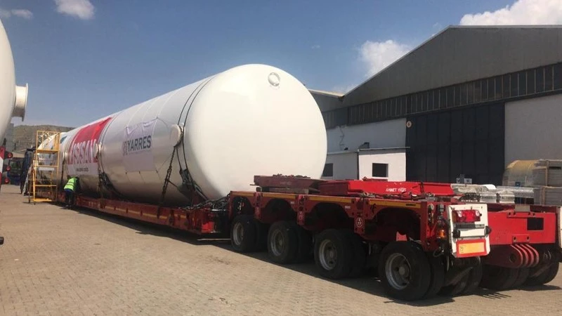 Heavy-duty logistics transportation