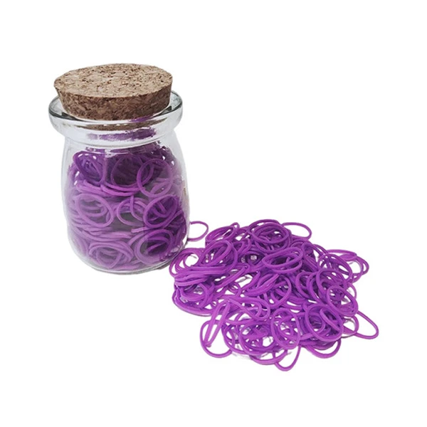 Pequeno elástico roxo